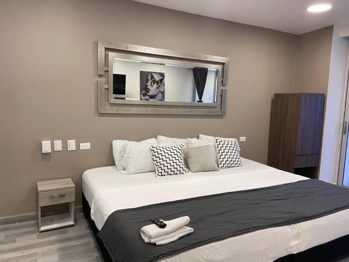 Aparta Estudio En El Edificio Bahia 79 Apartasuites Cartagena المظهر الخارجي الصورة