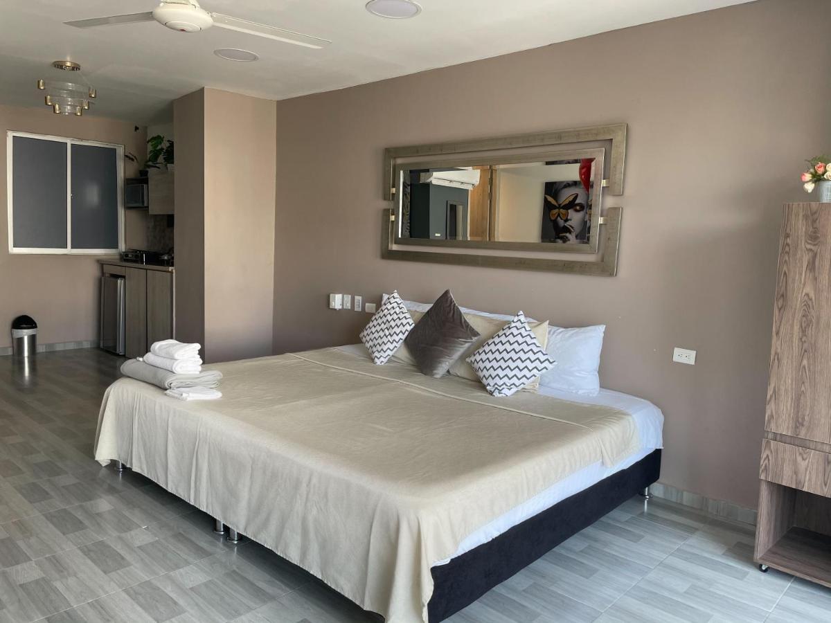 Aparta Estudio En El Edificio Bahia 79 Apartasuites Cartagena المظهر الخارجي الصورة